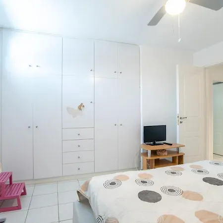 Daire Overlooking Sea Maisonette With Bbq For 7 Ppl *