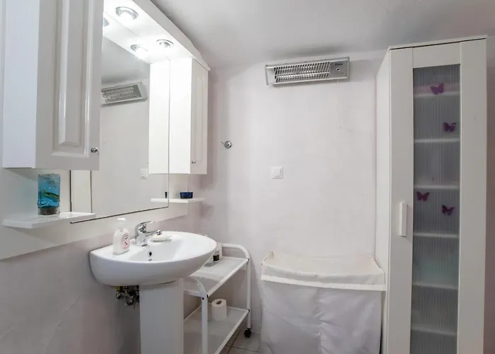 Overlooking Sea Maisonette With Bbq For 7 Ppl Apartmán *